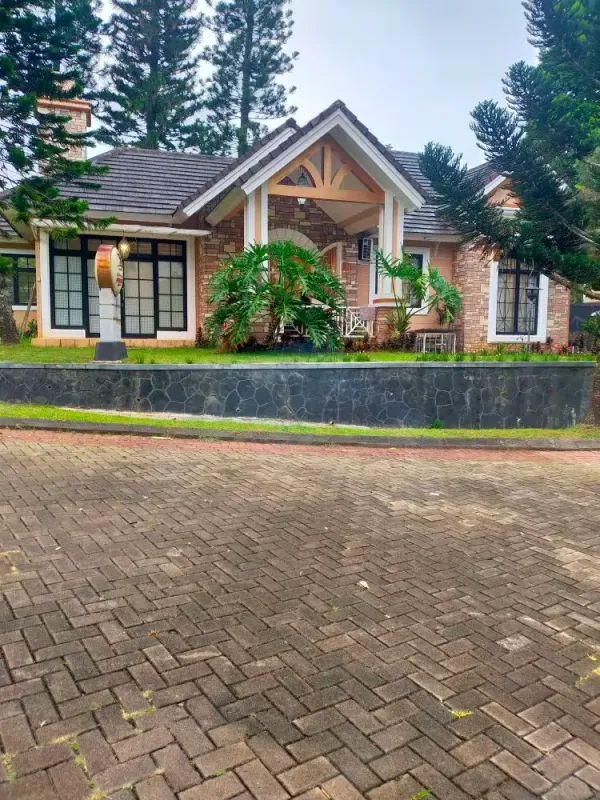 Villa A8-01 Little Indian Kota Bunga