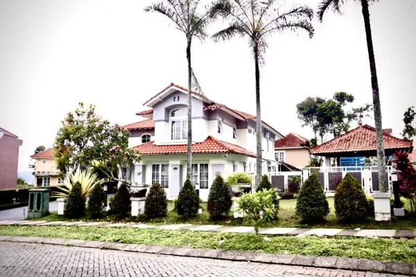 Villa Truly 1 Puncak Resort